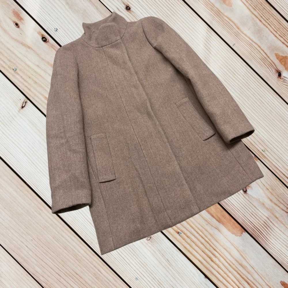 J. Crew Mercantile size 0 Tan 46% wool City Coat
